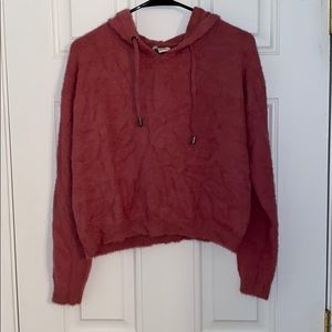 Cropped mauve sweater size L